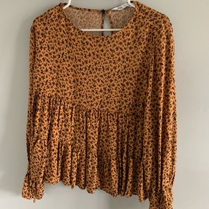 Pleated Zara drop hem blouse